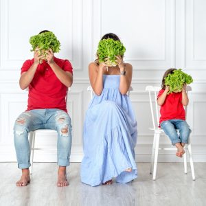 family-lifestyle-nutrition-values-Iceberg Salat Centar